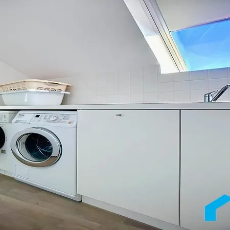 Lägenhet Duplex In By The Seawall