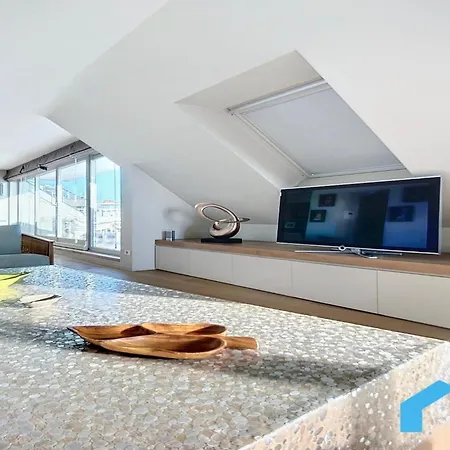 Duplex In By The Seawall * Knokke-Heist