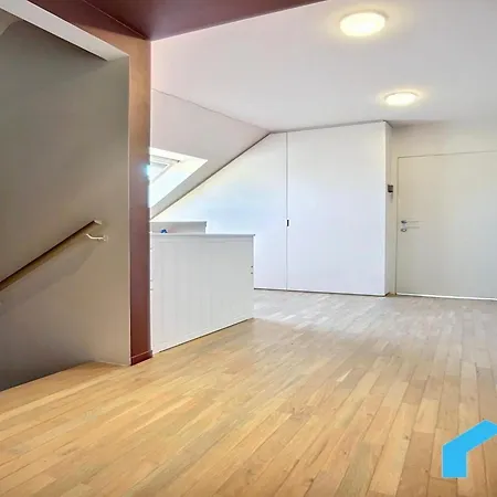 Apartment Duplex With Hinterland Views